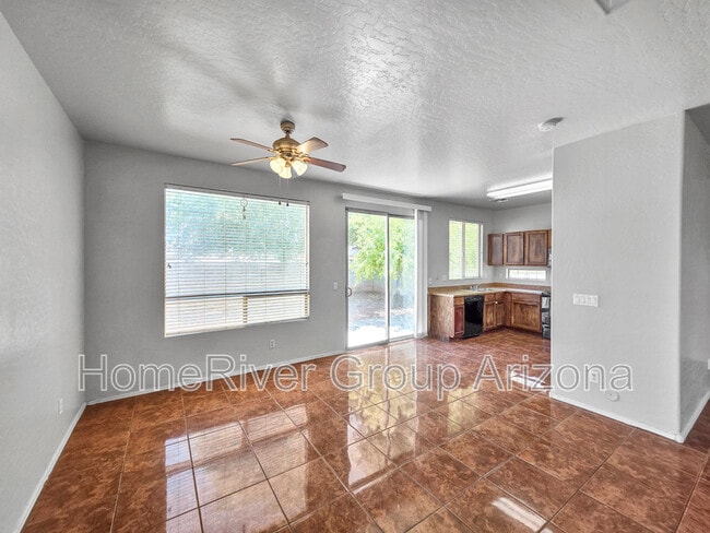 Building Photo - 11365 W Yuma St