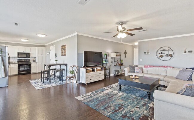 Foto del edificio - 13502 S Fern St