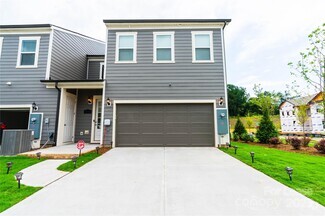 Building Photo - 15004 Clear Sky Ln