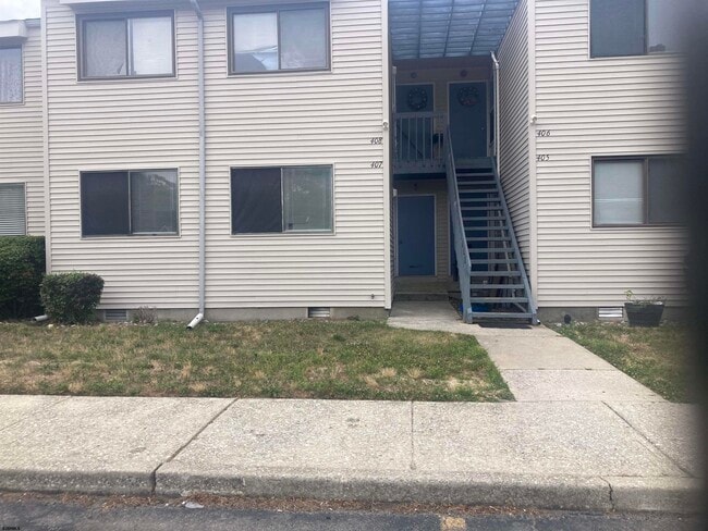 Building Photo - 610 Noahs Rd