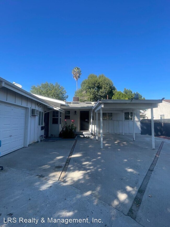 Building Photo - 4 br, 2 bath House - 18247 Schoenborn St.