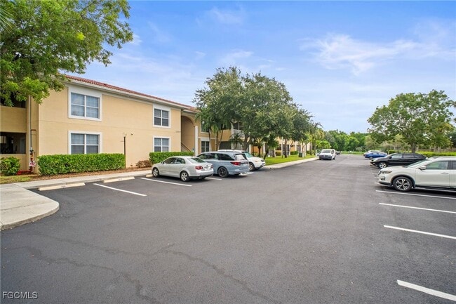 Foto del edificio - 12505 McGregor Blvd