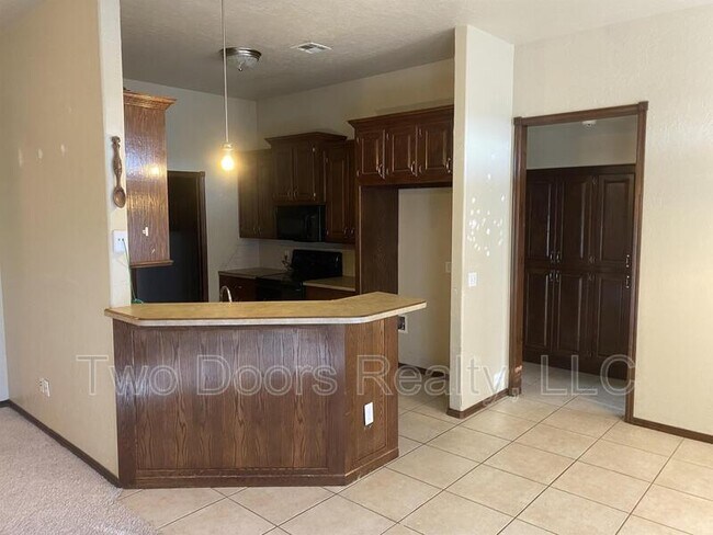 Foto del edificio - 617 Allison Ln