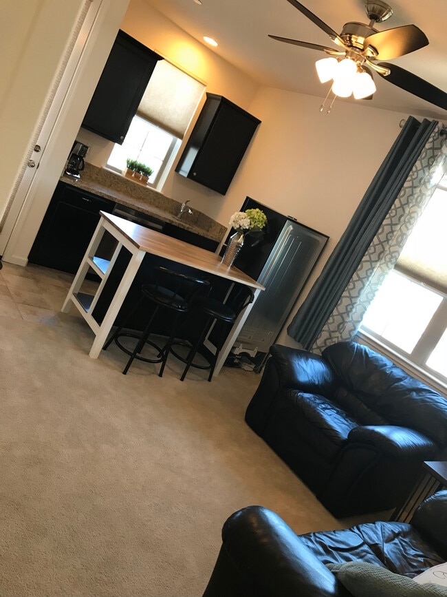 Living Room or Other Room - 562 Sandy Shores Dr