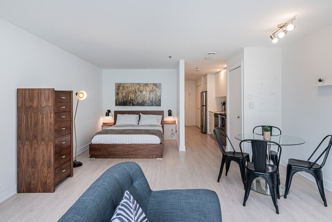 Photo du bâtiment - 1441 Rue Saint-Urbain