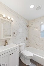 Building Photo - 12 Stanchak Ct