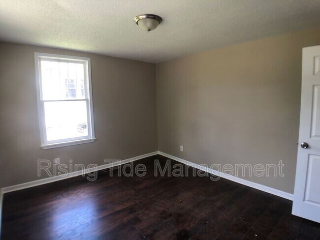 Foto del edificio - 1236 Hanover St