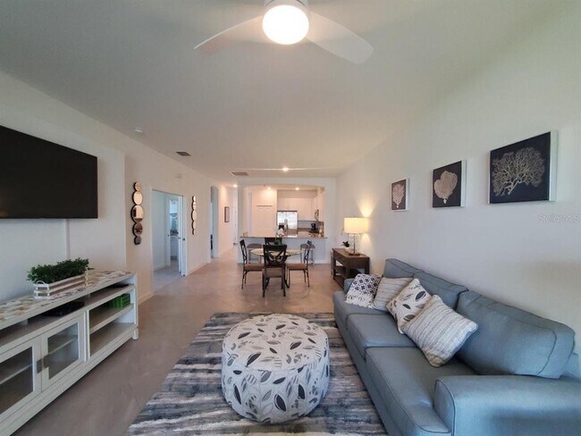 Building Photo - 15941 Clear Skies Pl