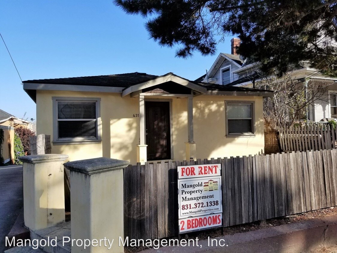 431433 Watson St, Monterey, CA 93940 Apartment for Rent in Monterey