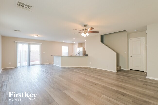 Foto del edificio - 9312 Colinton Ct