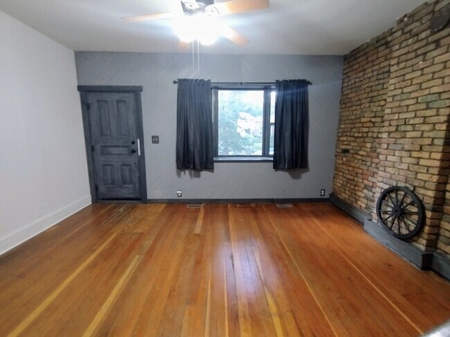 Foto del edificio - 11418 S St Lawrence Ave