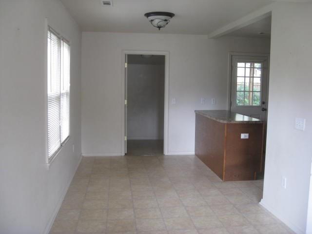 Foto del edificio - 1070 W Cato Springs Rd
