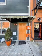 Building Photo - 616 Mattison Ave