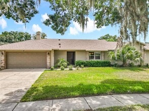 Building Photo - 9134 Sabal Palm Cir