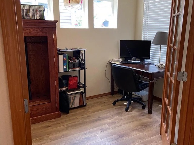 OFFICE - 743 Glenmore Loop