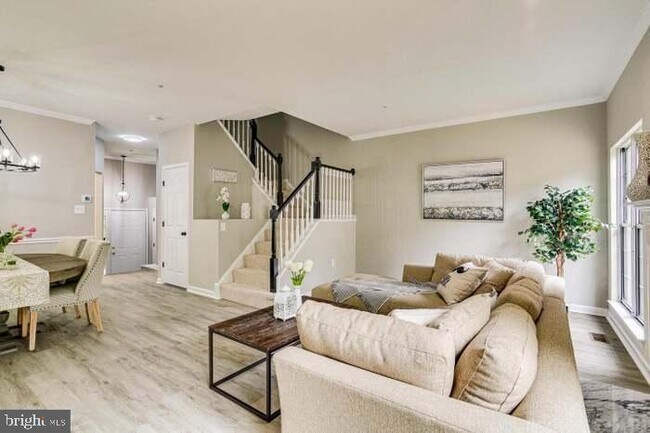 Foto del edificio - 2111 Cambridge Park Ct