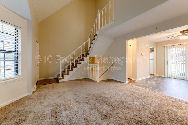 Foto del edificio - 164 SW Robin Rd