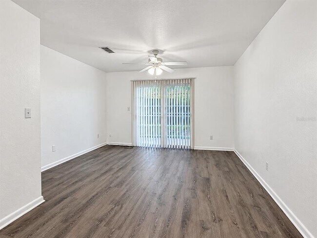 Building Photo - 6207 SW 11th Pl