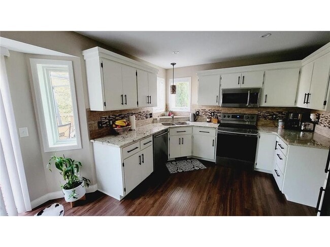 Building Photo - 2341 Ponds Way