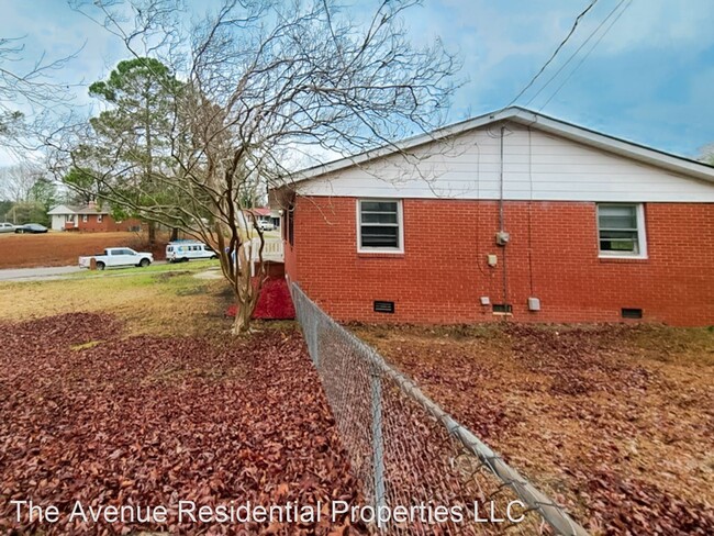 Building Photo - 4 br, 2 bath House - 6041 Blairmore Place
