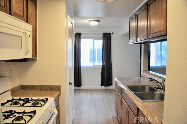 Foto del edificio - 1189 Sierra Madre Ave