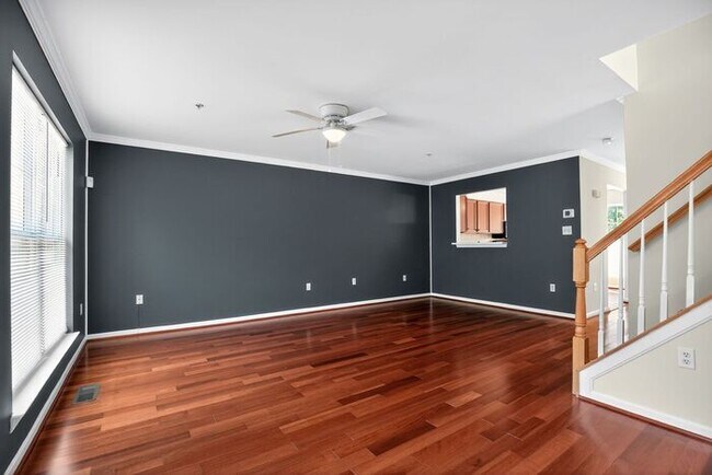 Photo - 8221 Sir Michael Pl House