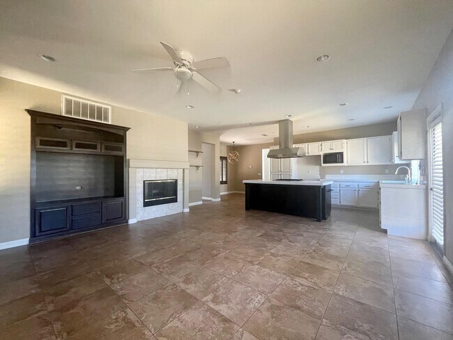 Building Photo - 31474 Tulette Ln