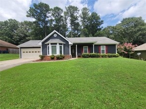 Building Photo - 318 Bridgewood Dr SE