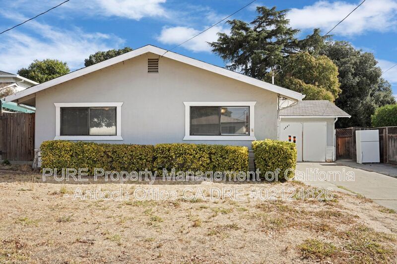 Primary Photo - 1221 Miller St