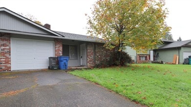 Building Photo - 1511 NE 141st Ave
