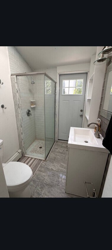 Foto del edificio - 1250 Oakfield Ave