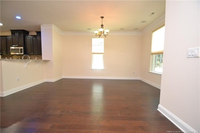 Building Photo - 506 N Tunstall Ave