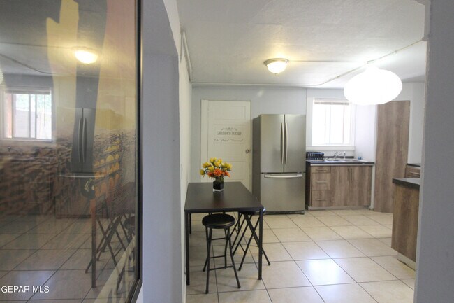 Foto del edificio - 130 Tobin Pl