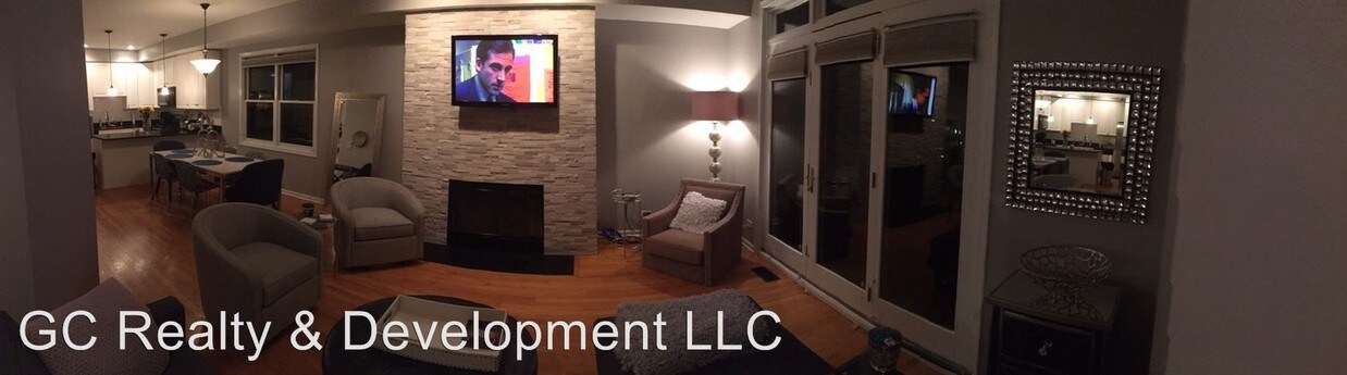 Foto principal - 2333 N Leavitt St