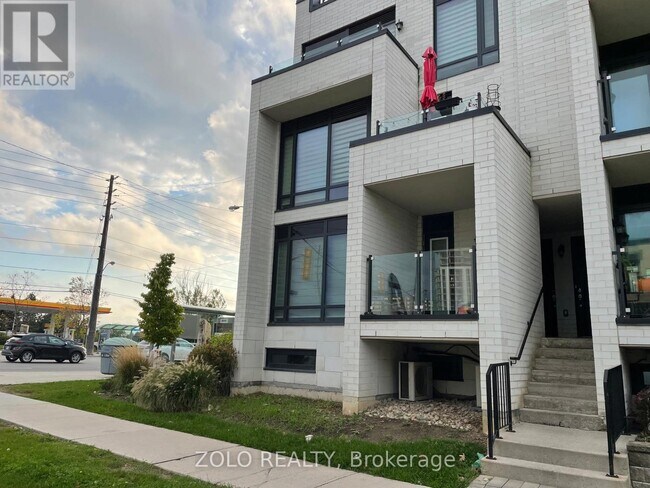 Building Photo - 130 Widdicombe Hill Blvd
