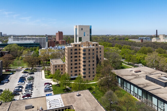University of Chicago Faculty Apartments