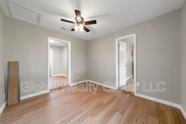 Building Photo - 385 W Faust St