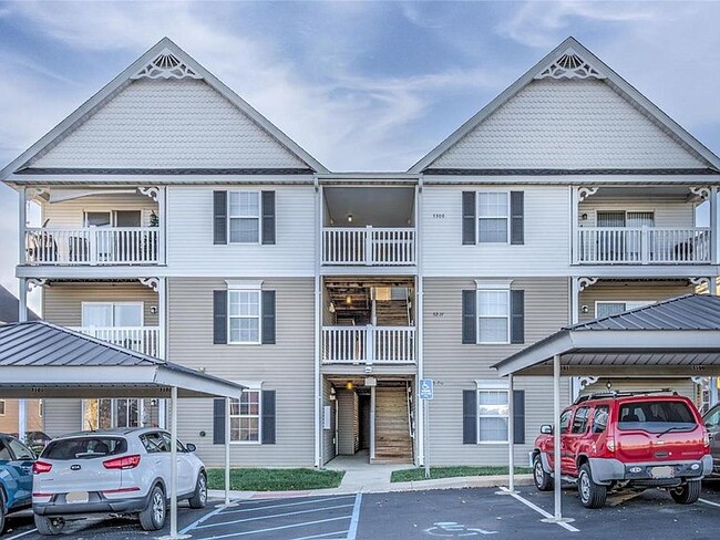 Building Photo - 5200 Spring River Dr