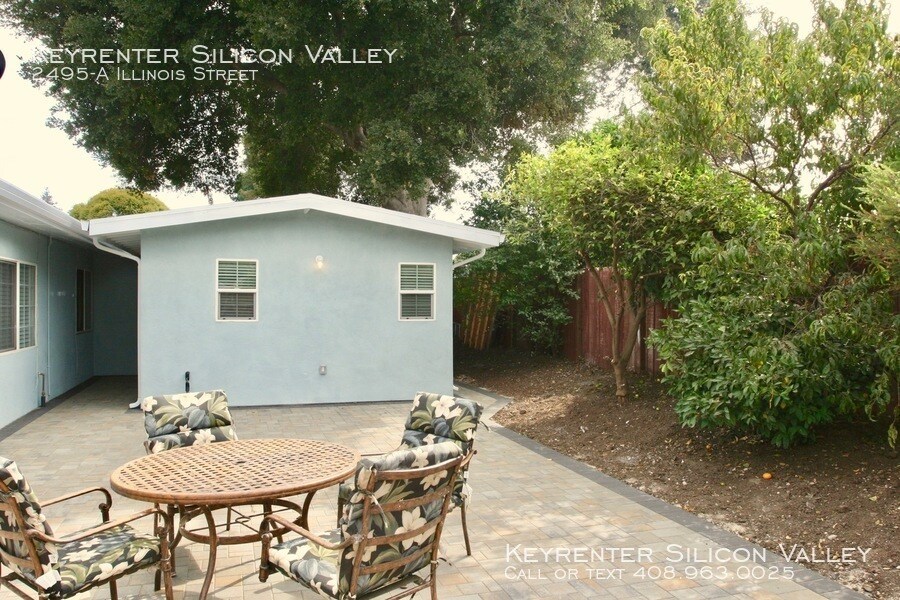 2495 Illinois St, East Palo Alto, CA 94303 House Rental in East Palo