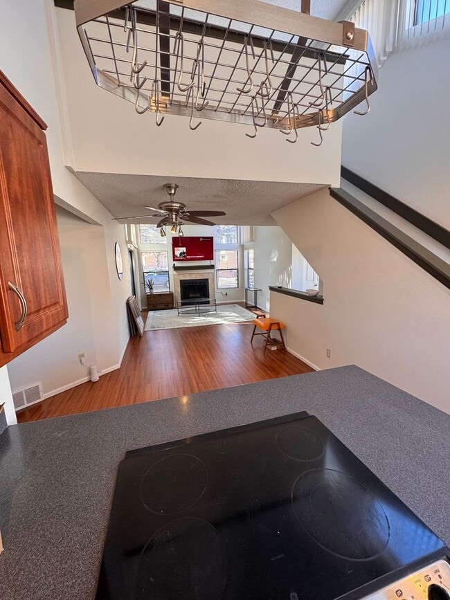 Building Photo - 365 Autumn Ridge Cir
