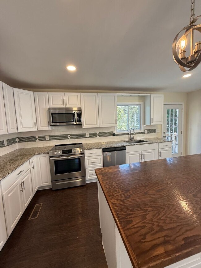 Foto del edificio - 4 Bedroom home in Ringgold