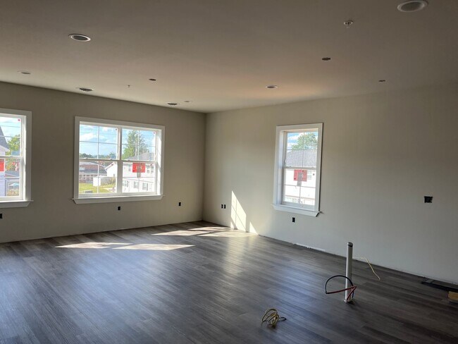 Foto del edificio - Salem Run Apartments Phase 2