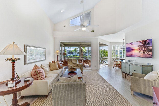 Foto del edificio - 777 Beach View Dr