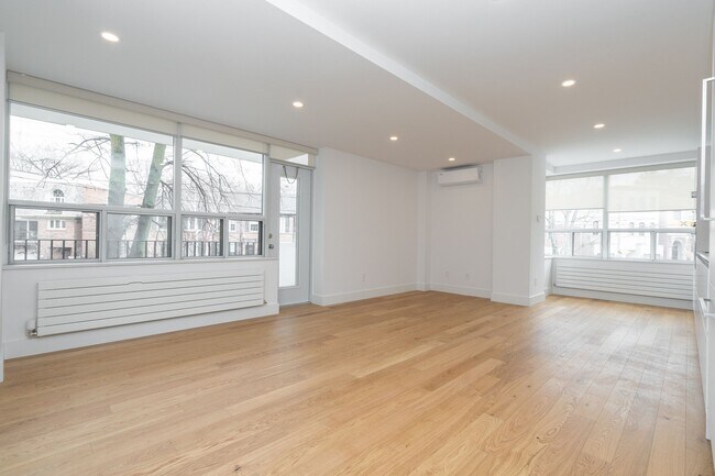 Photo du bâtiment - 755 Avenue Rd