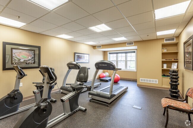 Gimnasio abierto las 24 horas - Gardens at Jackson Creek