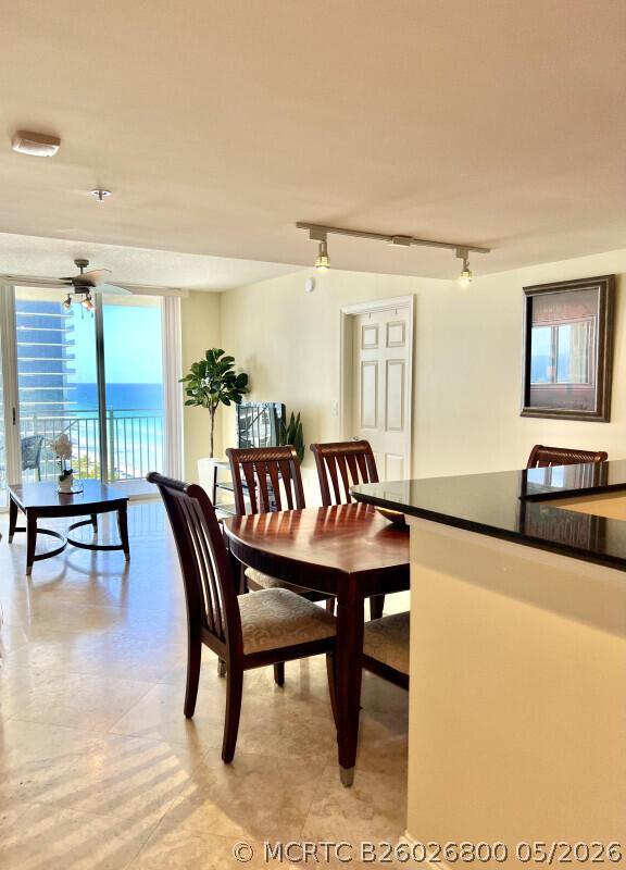 Foto del edificio - 2080 S Ocean Dr