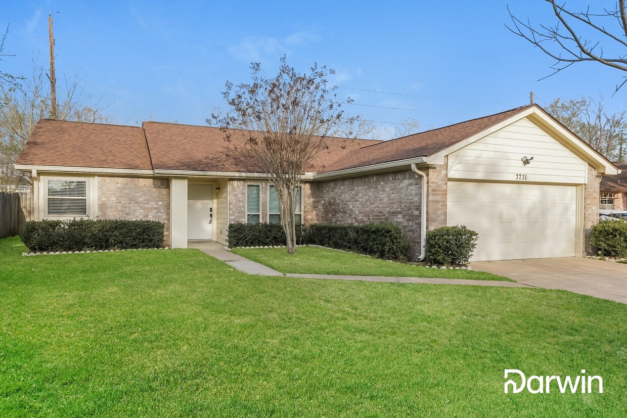 Primary Photo - 7731 Western Oak Ln