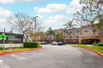 Building Photo - Furnished Studio-Los Angeles - Torrance Ha...
