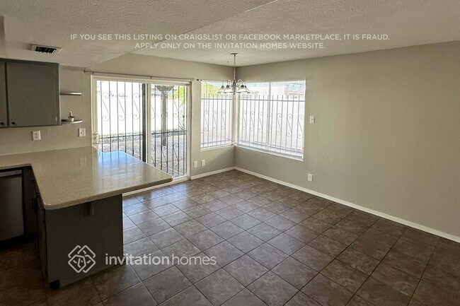 Foto del edificio - 3150 W Christy Dr