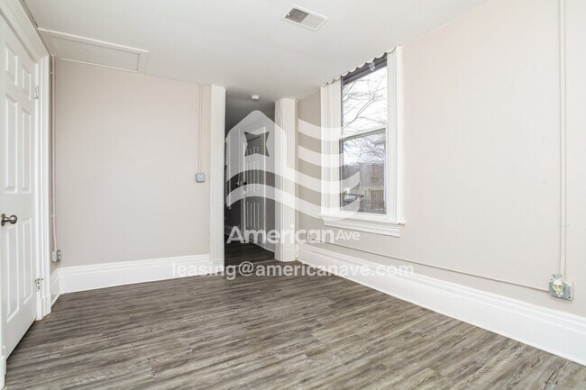 Foto del edificio - 514#B East 16th Street, 41014; #721886 - 721886